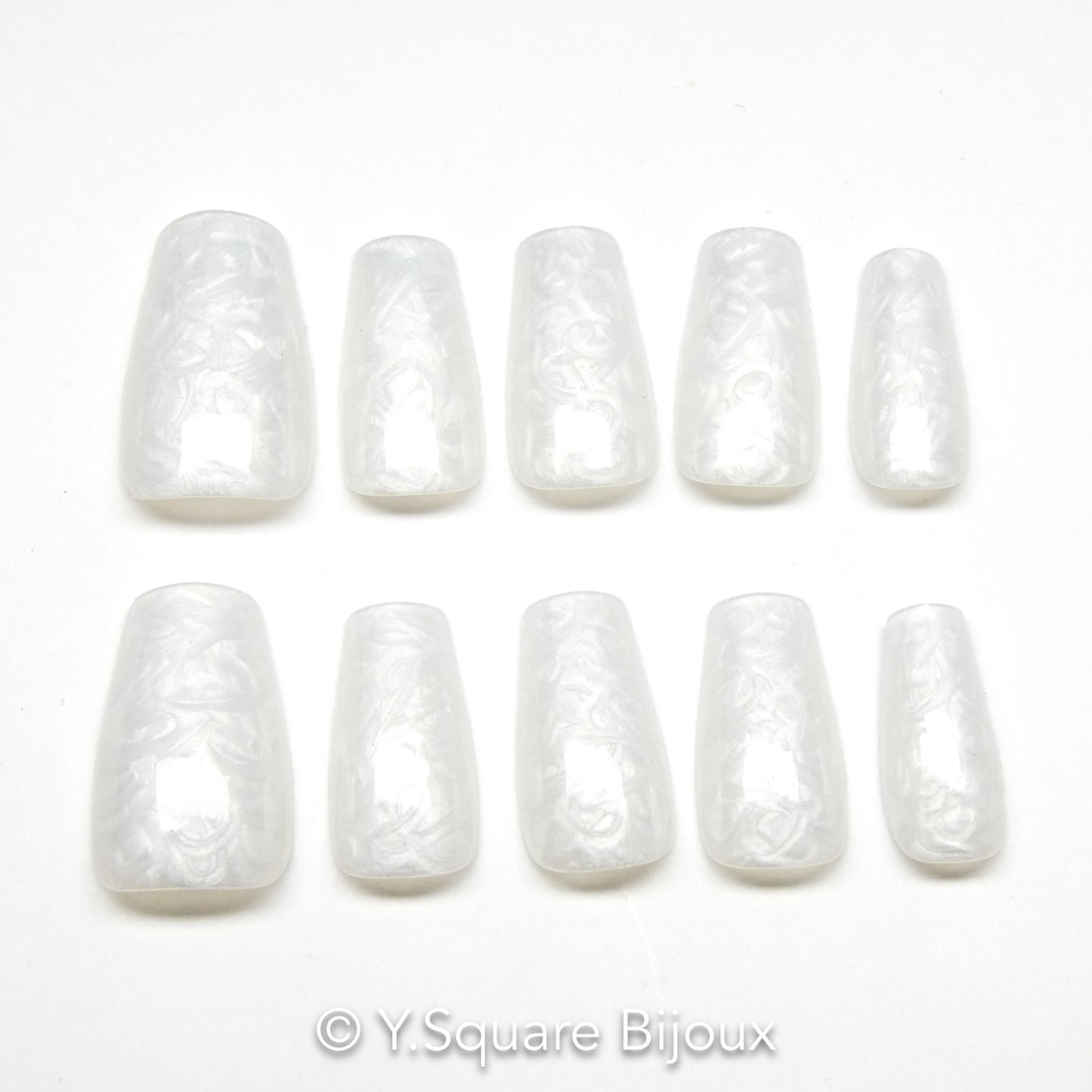 < Blanc nacré - L >Y.Square Faux Ongles Fait Main Réutilisables