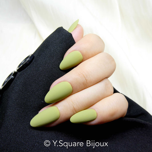 < Olive > Y.Square Press On Nails / Faux Ongles Réutilisables