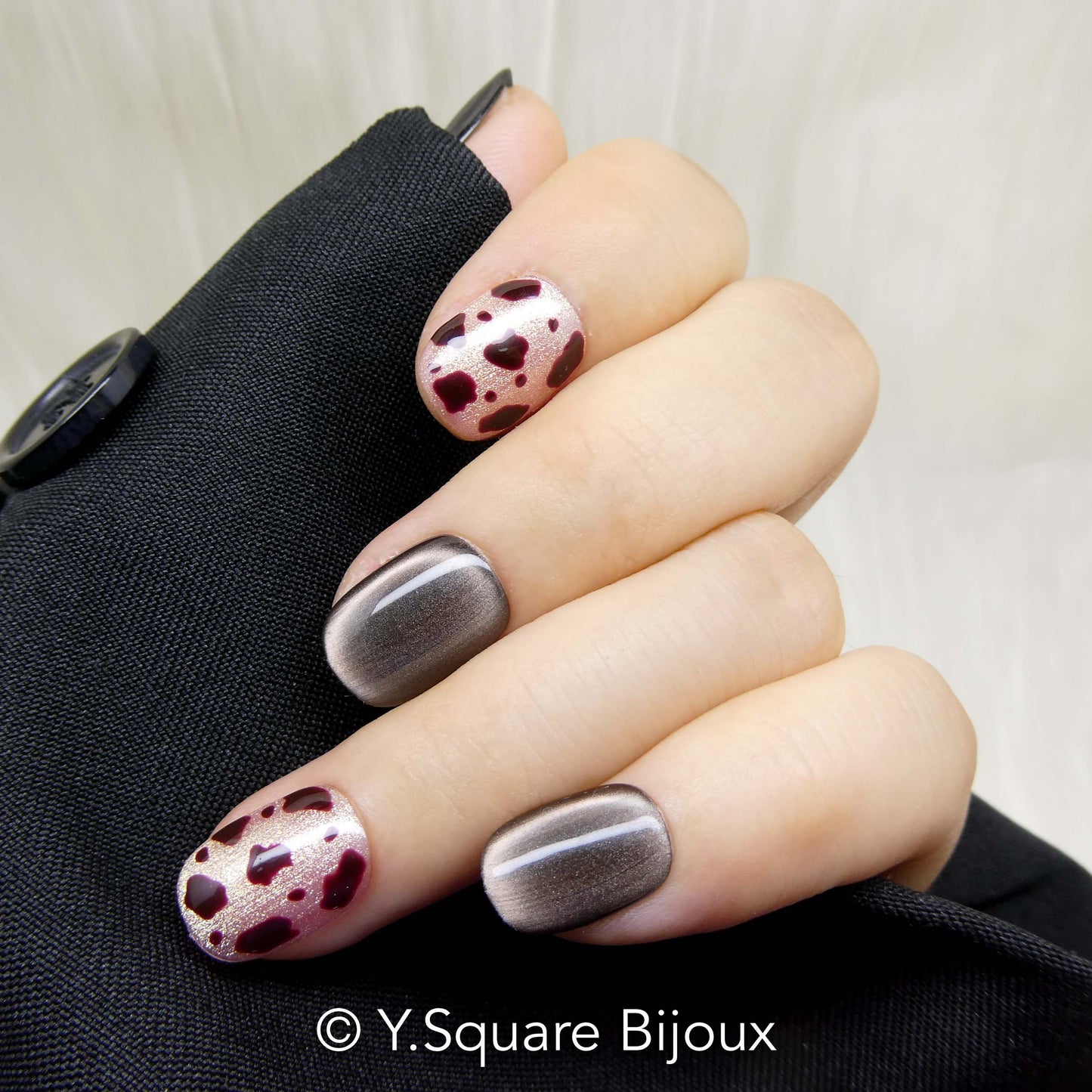 < Sauvage > Y.Square Faux Ongles Fait Main Réutilisables